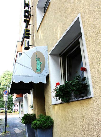 Liberty Hotel Köln Exterior foto